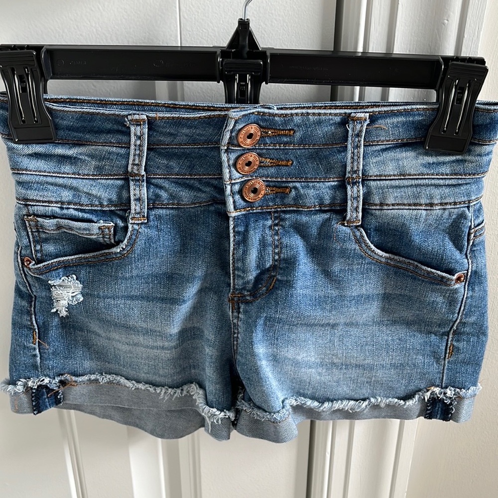Vanilla Star Distressed High Rise Shortie Size 0